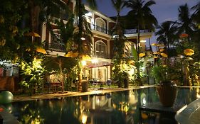Coconut House